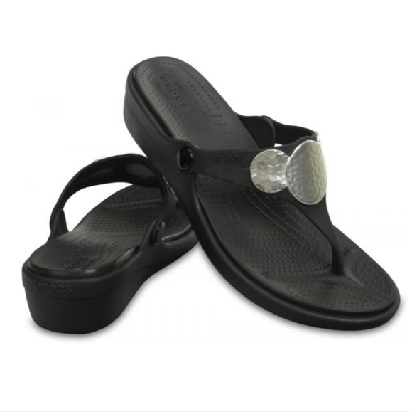 Crocs Women Sanrah Embelleshed  Thong Sandals Wedge Shoes Sz 8 - Picture 1 of 11